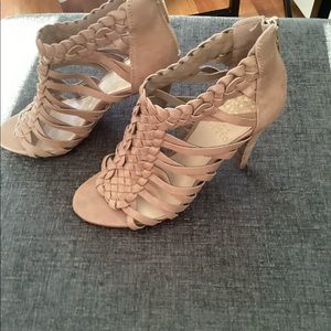 Vince Camuto Alaizah Sandal